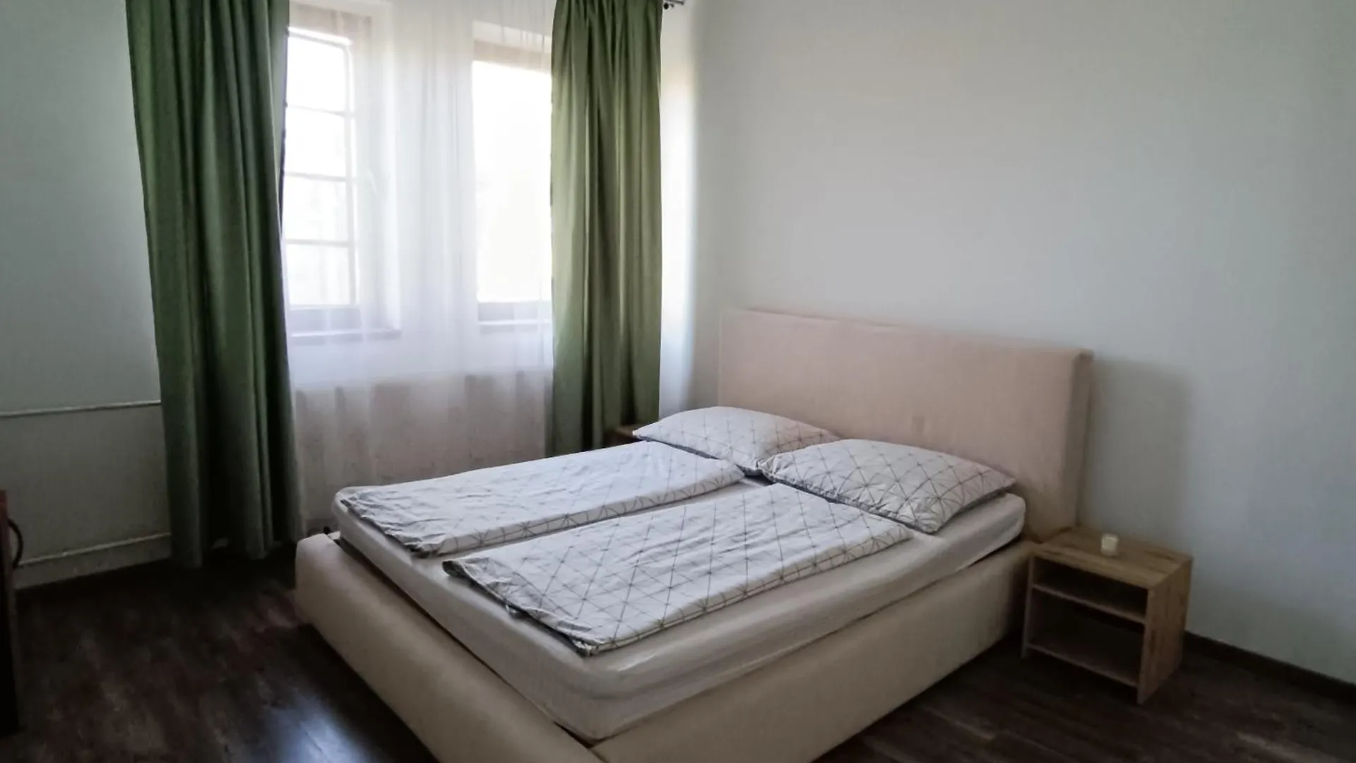 Napkelte Vendeghaz Apartment Szeged